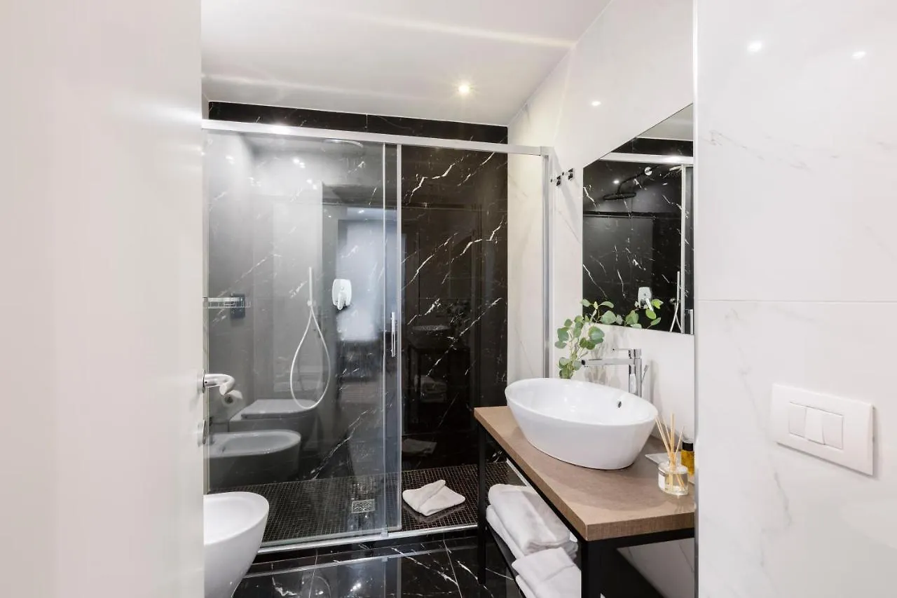 Giubbonari Suites Roma 2*,